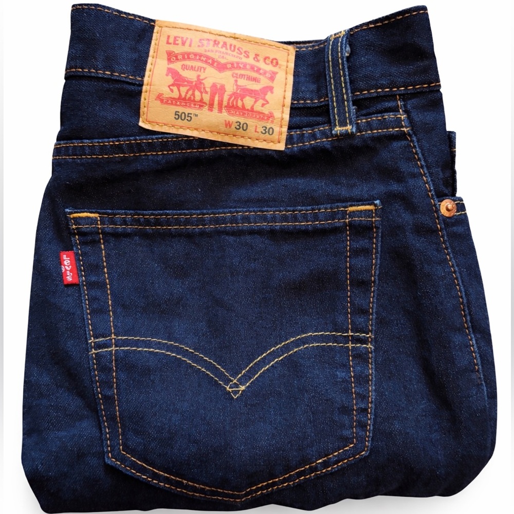 Levi's Dark Blue Relaxed Fit Men's Jeans